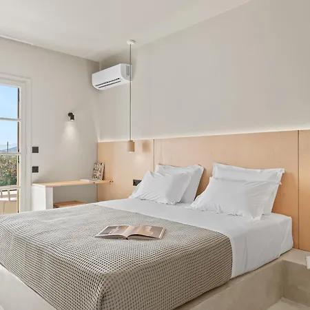 Livadi Island Living * Naxos City