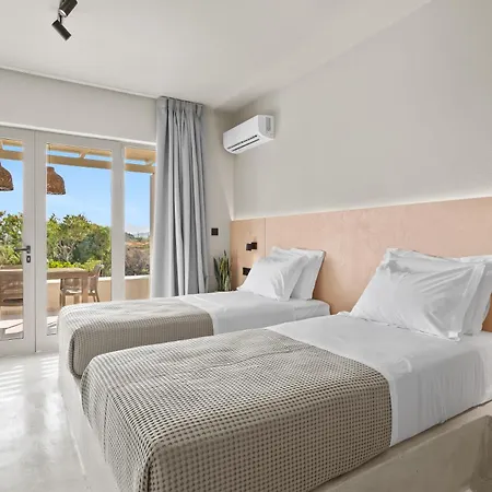 Livadi Island Living شقة